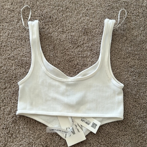 Zara wht top - Picture 2 of 3
